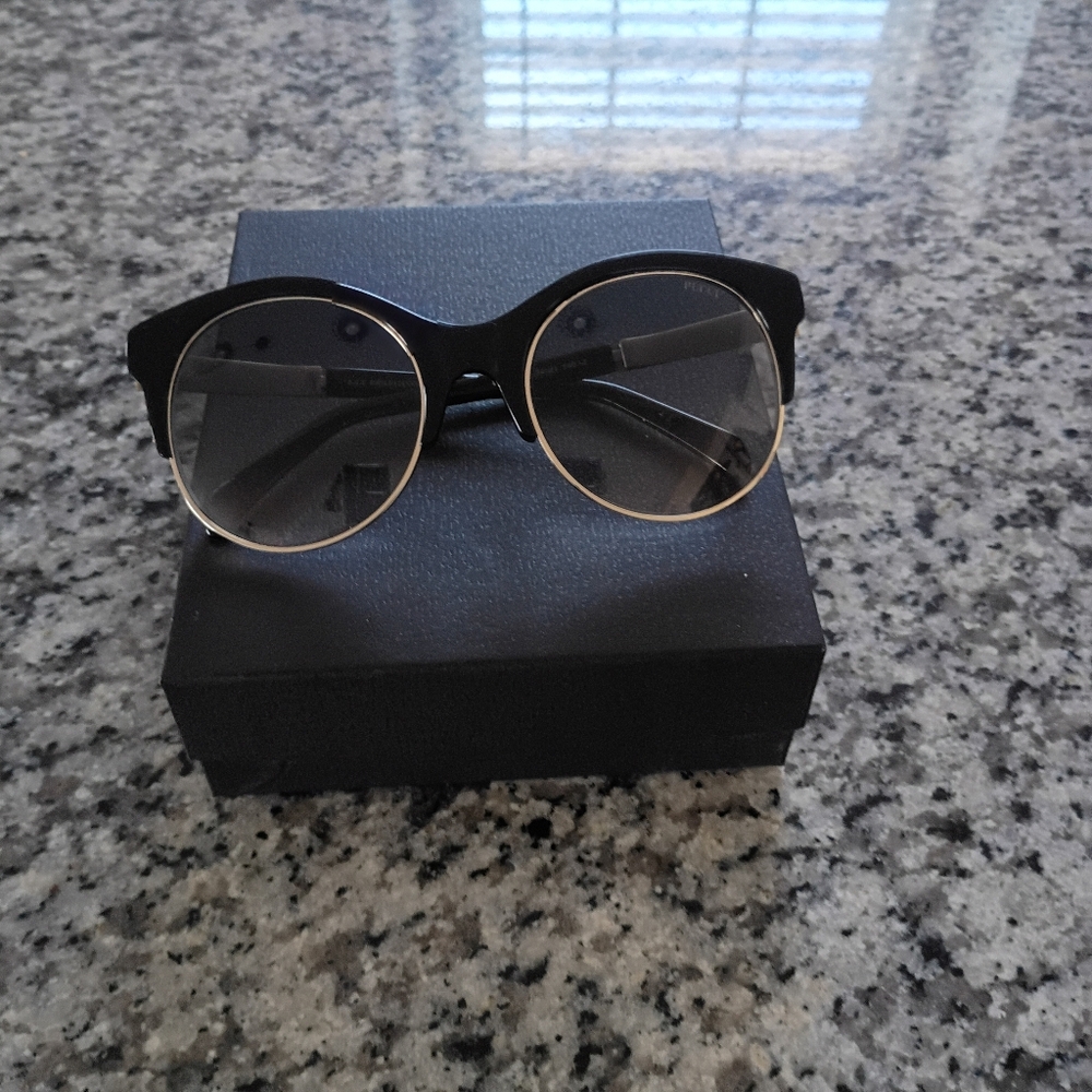 Emilio Pucci Black & Gold Cat eye Sunglasses Frame